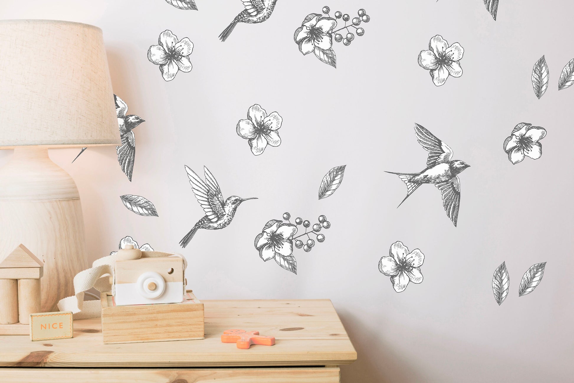 Bird Wall Decal Flowers Stickers Hummingbird Flying Gray, LF020