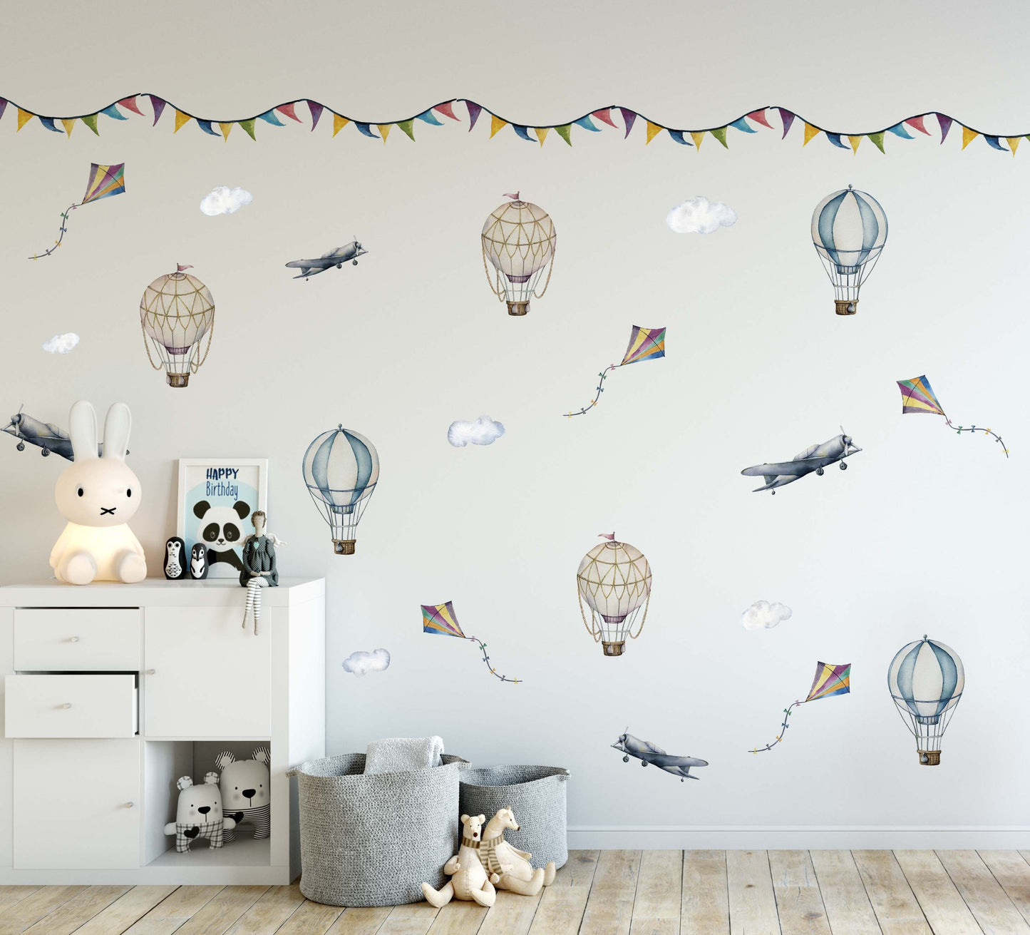 Hot Air Balloon Wall Decals Stickers Airplane Retro, LF174