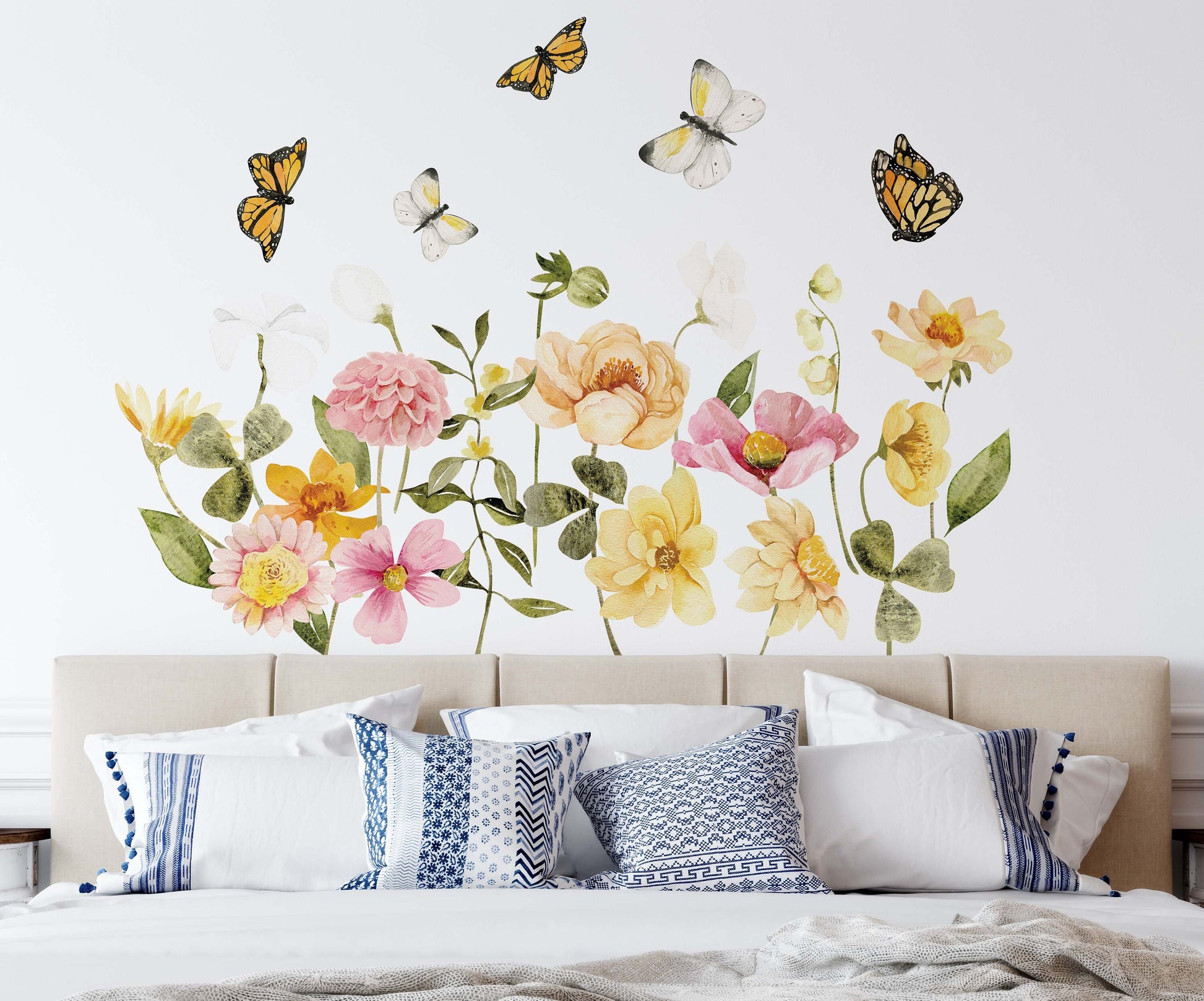 Field Flowers Wall decals Wild Grass Stickers Butterflies, LF296